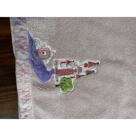 Disney Baby Cinderella Castle Pink Plush Satin Embroidered Crib Blanket READ - Picture 7 of 16